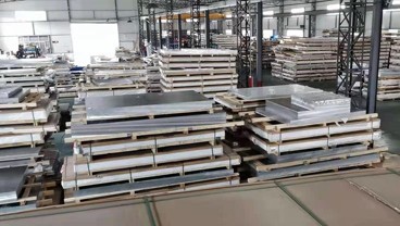 什么是拉丝铝板